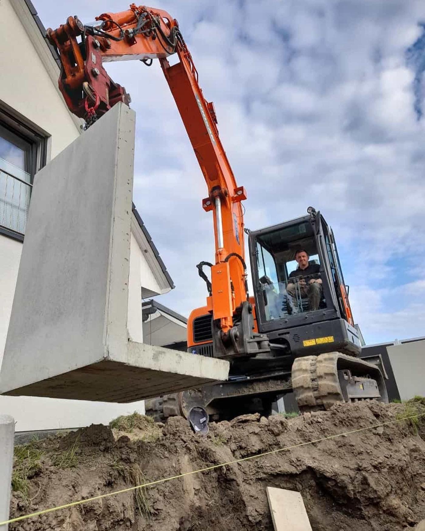 Erdarbeiten mit Bagger